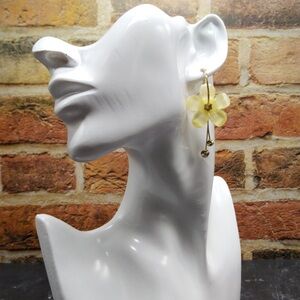 Elegant Yellow Floral Drop Earrings